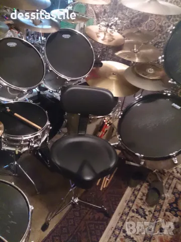 Голям комплект барабани Амати, снимка 11 - Ударни инструменти - 50032015