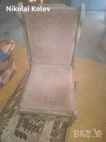 Дървени столове