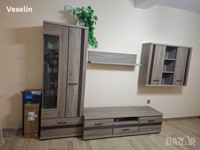 Холова секция НОВА, снимка 2 - Секции и витрини - 53143133