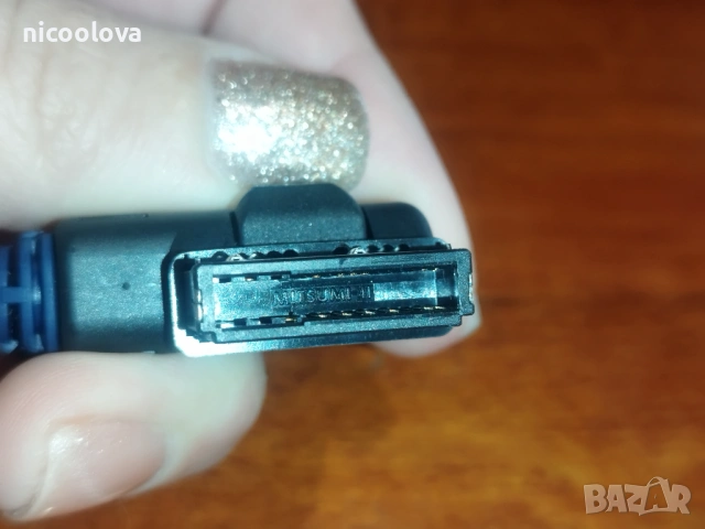 AMI кабел за iPod 4F0051510AG, снимка 2 - Аксесоари и консумативи - 53706349