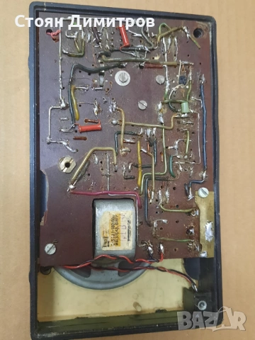 Ретро съветски радиоприемник Гауя -  Gauja, снимка 5 - Радиокасетофони, транзистори - 53852513