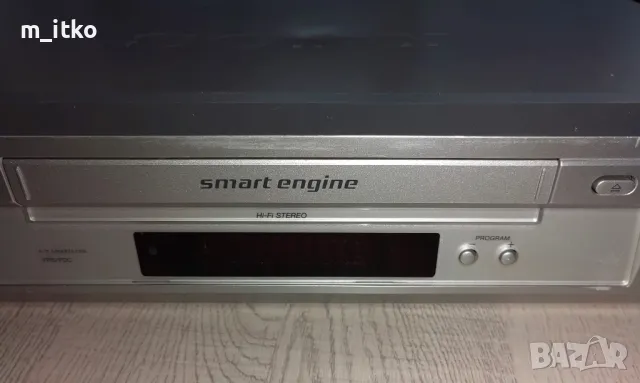 Sony SLV-SE730D / VHS рекордер, снимка 3 - Аудиосистеми - 49254343