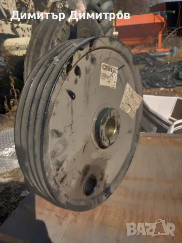 шайбата за комбайн New Holland, снимка 2 - Селскостопанска техника - 49444450