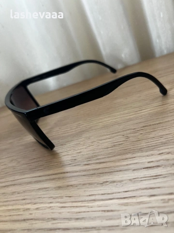 Слънчеви очила Carrera, снимка 5 - Слънчеви и диоптрични очила - 53556905