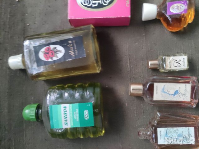 Продавам винтидж парфюми и одеколони от соца, снимка 3 - Колекции - 41291222