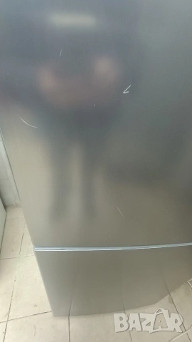 Хладилник с фризер BOSCH, снимка 11 - Хладилници - 53218762