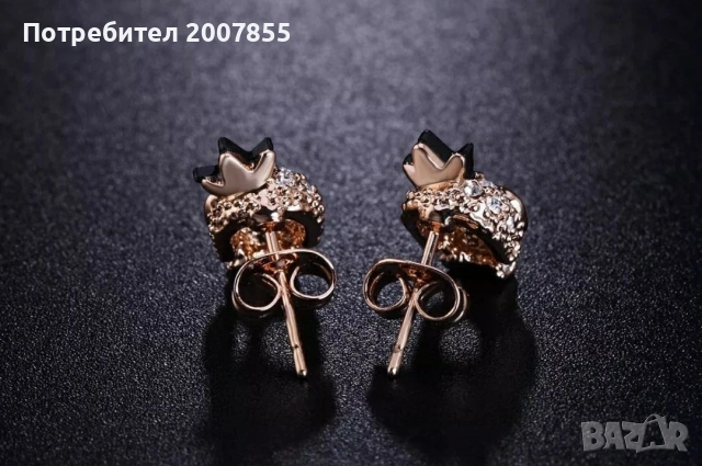 Обици череп с розово злато , снимка 3 - Обеци - 53795380