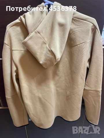 ЧИСТО НОВО горнище Niке tech fleece, снимка 11 - Спортни дрехи, екипи - 51057307