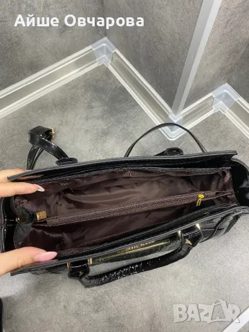 Дамска чанта, снимка 3 - Чанти - 50174128