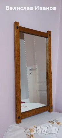Огледало за стена с масивна дървена рамка в отлично състояние., снимка 2 - Огледала - 50245058
