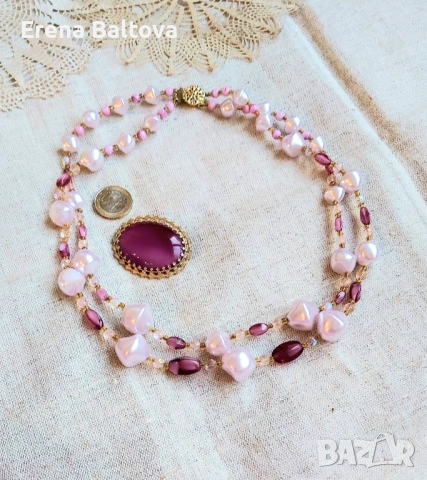 🎀     Гердан Бохемия  стъкло и брошка рубин , снимка 2 - Колиета, медальони, синджири - 53128474