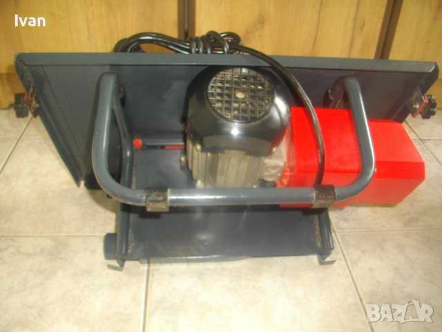 600 Вата-ф205мм-Немски Настолен Циркуляр-ОТЛИЧЕН-Рязане до 43 мм/Наклон Плон 0-45 Градуса-Почти Нов, снимка 11 - Други инструменти - 41162870