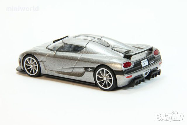 KOENIGSEGG Agera 2010 - мащаб 1:43 на DeAgostini моделът е нов в блистер, снимка 4 - Колекции - 44434214