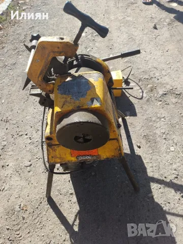 Резбонарезна машина/Струг, снимка 4 - Други машини и части - 47697179