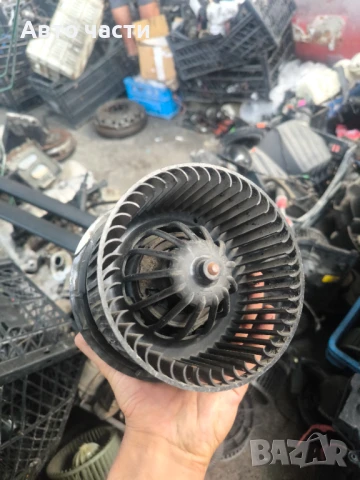 Вентилатор парно Dacia Sandero 1.4 i 75 конски сили N106609Z, снимка 3 - Части - 50810260