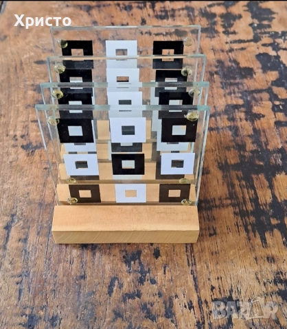 подложки за чаши стъклени на черни и бели квадрати Хенкелс Henkels с дървена поставка, снимка 2 - Други - 52381808