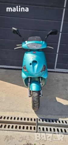 Скутер Априлиа 50кубика внос от Германия , снимка 2 - Мотоциклети и мототехника - 51710279