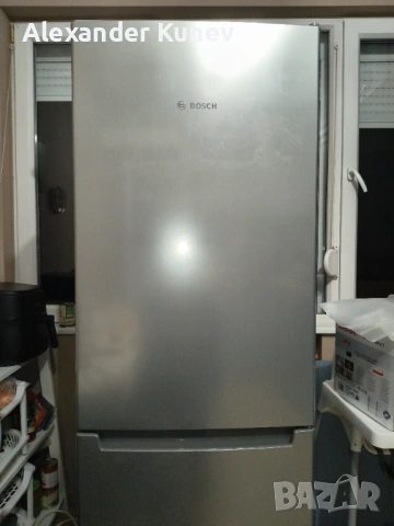 Хладилник с долен фризер Bosch KGN33NLEB, снимка 2 - Хладилници - 53036499