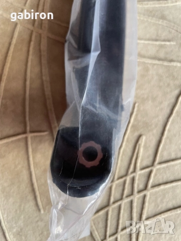 Задно рамо за чистачка Форд КА-2 (2009-2016г.), снимка 2 - Аксесоари и консумативи - 52034245