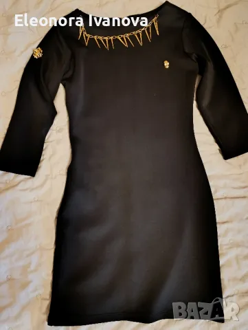 Черна рокля