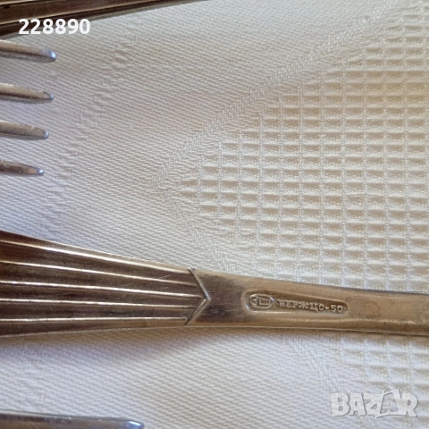 Вилици и лъжици П.Денев, снимка 3 - Прибори за хранене, готвене и сервиране - 53050736