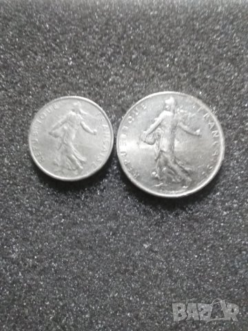 Лот 1/2 и 1 франк 1974г., снимка 2 - Нумизматика и бонистика - 39481345