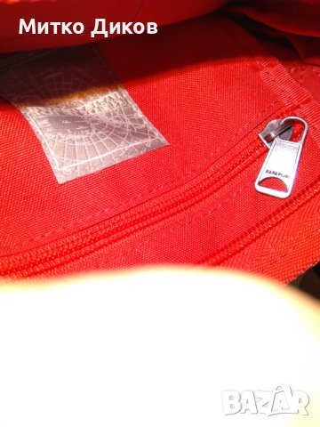 Napapijri маркова чанта промазан плат 47х36см за през рамо, снимка 8 - Чанти - 40726235