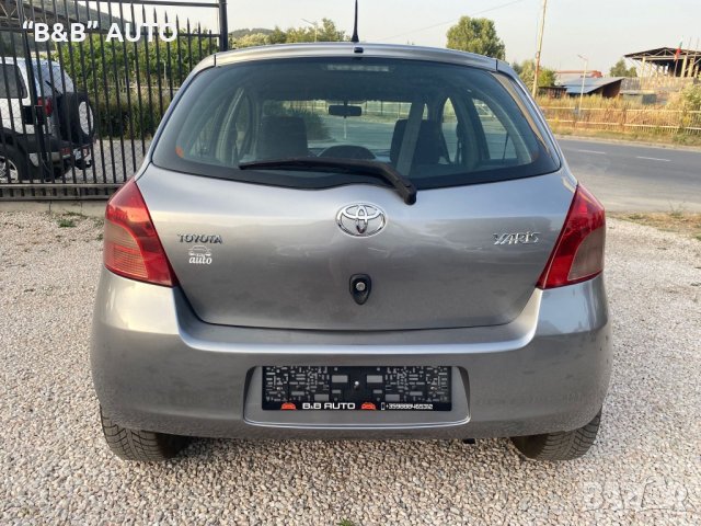 Toyota Yaris 1.0 Бензин, 69 к.с., 2006 г., снимка 6 - Автомобили и джипове - 41665246