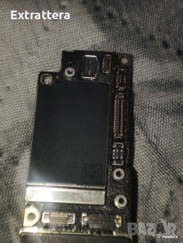 Iphone XR - Logic Board for parts (Icloud), снимка 3 - Аксесоари за Apple - 53105462