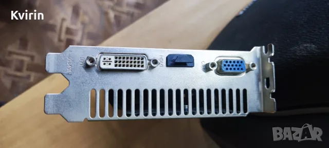 Продавам видеокарта Sapphire AMD Radeon HD 6770 с 1GB GDDR5 памет, снимка 3 - Видеокарти - 56225609