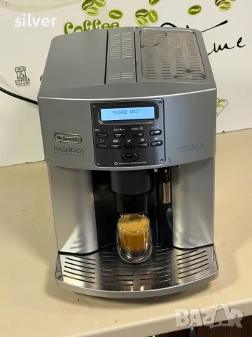 Кафемашина кафе автомат delonghi ELEGANCE с гаранция, снимка 2 - Кафемашини - 55934579