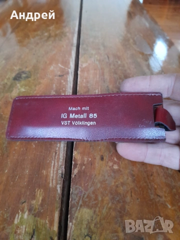 Стар несесер,гребенче,пила за нокти, снимка 2 - Други ценни предмети - 53351014