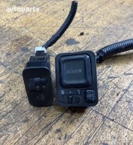 Honda civic 2004година Копчета огледала и височина фарове