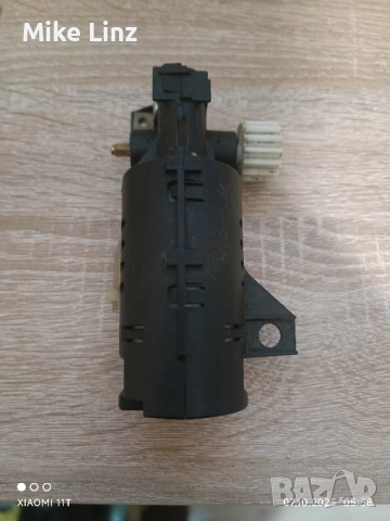 редуктор за Юра, снимка 2 - Кафемашини - 51969700