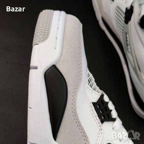 Нови Оригинални Обувки Nike Air Jordan Retro 4 Military White Black Бели Маратонки Кецове Размер 42 , снимка 6 - Кецове - 39713455