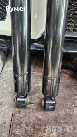 Нови задни амортисьори за Кия Соренто 2005, снимка 5 - Части - 51252729