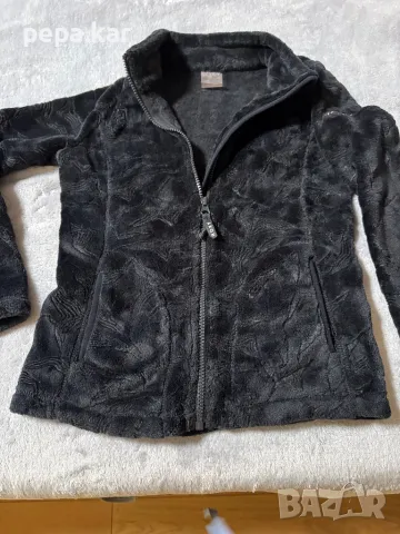 ROXY. Детско яке полар черен цвят за 10 г ,отличен вид и още  якета