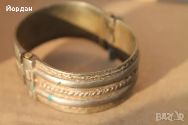 Възрожденска сребърна гривна , снимка 4 - Антикварни и старинни предмети - 47777797