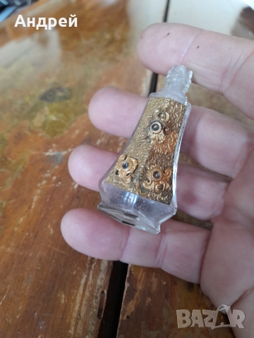 Старо шише от парфюм #3, снимка 2 - Други ценни предмети - 52249563