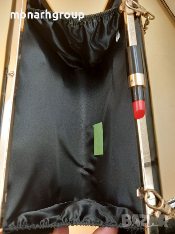 Дамска чанта, снимка 7 - Чанти - 44556197