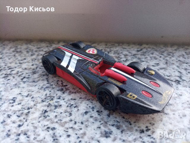 Лот модели 1:64 и 1:72 - Schuco, Hot Wheels, Welly, Joycity, Maisto, Disney, снимка 13 - Колекции - 41728092