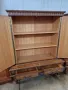 Масивен Шкаф с Дърворезба- внос от Германия! , снимка 3