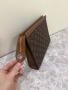 КАТО ЧИСТО НОВ Louis Vuitton Monogram Clutch , снимка 5
