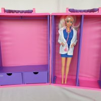 Ретро куфарче-гардероб Барби 1994, снимка 15 - Кукли - 42175984