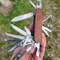 Victorinox Swiss Champ Wood, снимка 1 - Ножове - 39749492