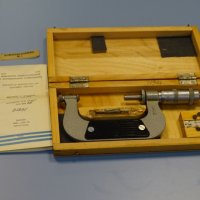 Микрометър резбомер MBM 50-75 mm Micrometer with Inserts, снимка 1 - Шублери - 41226917