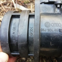 Дебитомер Hitachi, Audi,Vw,Seat,Skoda, 1.8 2.0 TFSI TSI, снимка 2 - Части - 36085599