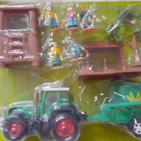 Ферма с работници,трактор, градина,кула, снимка 3 - Играчки за стая - 38707007