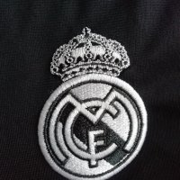 Real Madrid Adidas оригинално горнище Реал Мадрид , снимка 3 - Спортни дрехи, екипи - 39467798
