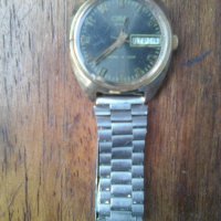 Руски часовник Слава позлатен 10 микрона с датник 26 камъка, снимка 1 - Мъжки - 39185348